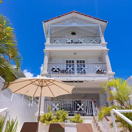 Bianca Bay 3 Bedroom West Coast Beach Front Villa سانت جيمس المظهر الخارجي الصورة