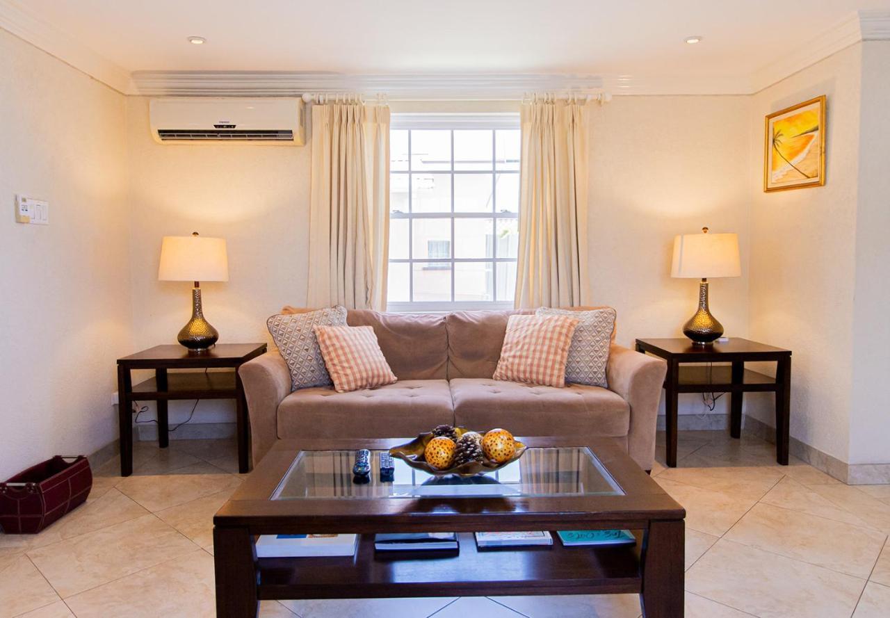 Bianca Bay 3 Bedroom West Coast Beach Front Villa سانت جيمس المظهر الخارجي الصورة